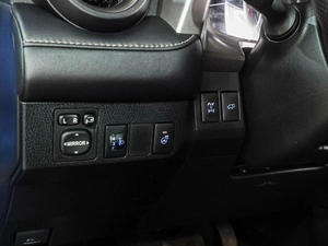 Внедорожник Toyota RAV4 2016 года, 2249000 рублей, Воронеж
