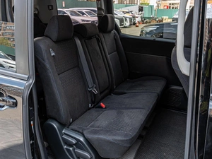 Минивэн Toyota Voxy 2017 года, 1750000 рублей, Краснодар