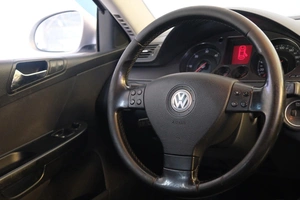 Универсал Volkswagen Passat 2008 года, 689000 рублей, Омск