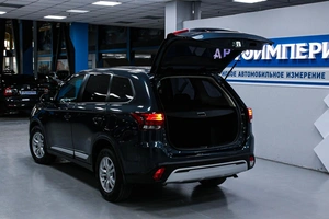 Внедорожник Mitsubishi Outlander 2018 года, 2098000 рублей, Солонцы