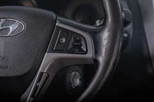 Седан Hyundai Solaris 2014 года, 1049000 рублей, Томск