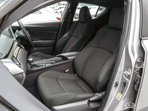 Внедорожник Toyota C-HR 2018 года, 1998000 рублей, Краснодар