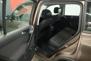 Внедорожник Volkswagen Tiguan 2014 года, 1580000 рублей, Курск