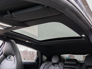 Лифтбек Changan UNI-V 2023 года, 2450000 рублей, Краснодар