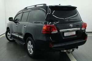 Внедорожник Toyota Land Cruiser 2013 года, 3125000 рублей, Красноярск