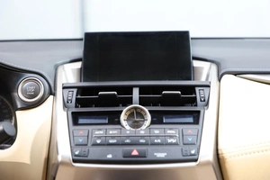 Внедорожник Lexus NX 2015 года, 2999000 рублей, Новосибирск