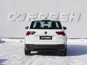 Внедорожник Volkswagen Tiguan 2021 года, 2659000 рублей, Волгоград