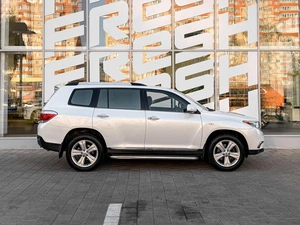 Внедорожник Toyota Highlander 2012 года, 1898000 рублей, Ставрополь