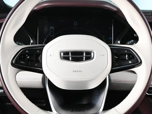 Внедорожник Geely Monjaro 2024 года, 3390000 рублей, Аксай