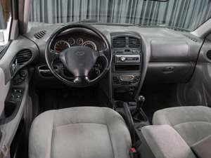 Внедорожник Hyundai Santa Fe 2005 года, 639000 рублей, Тюмень