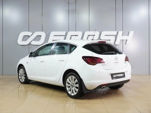 Хетчбэк Opel Astra 2011 года, 829000 рублей, Воронеж