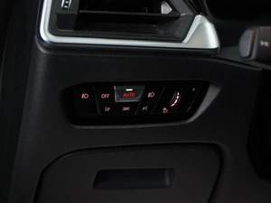 Седан BMW 3 серия 2019 года, 3499050 рублей, Москва