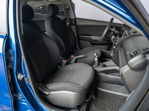 Седан Kia Rio 2013 года, 920000 рублей, Краснодар