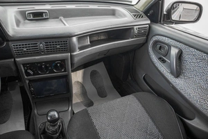 Седан Daewoo Nexia 2002 года, 219000 рублей, Барнаул