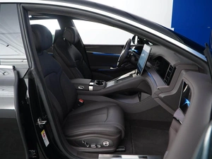 Хетчбэк Denza Z9 GT 2025 года, 6700000 рублей, Москва