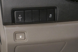 Минивэн Kia Carnival 2019 года, 2899000 рублей, Челябинск