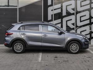 Хетчбэк Kia Rio X-Line 2019 года, 1430000 рублей, Краснодар