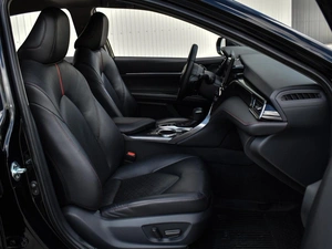 Седан Toyota Camry 2021 года, 3395000 рублей, Краснодар