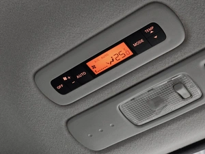 Минивэн Nissan Serena 2012 года, 1180000 рублей, Красноярск