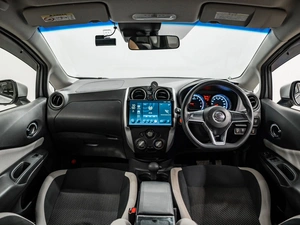 Хетчбэк Nissan Note 2020 года, 1075000 рублей, Красноярск