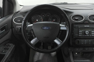 Хетчбэк Ford Focus 2006 года, 569000 рублей, Новокузнецк