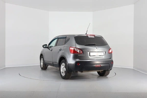 Внедорожник Nissan Qashqai 2011 года, 970000 рублей, Брянск