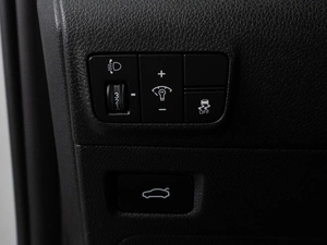 Седан Kia K5 2021 года, 2400000 рублей, Тюмень