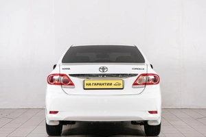 Седан Toyota Corolla 2012 года, 1149000 рублей, Красноярск