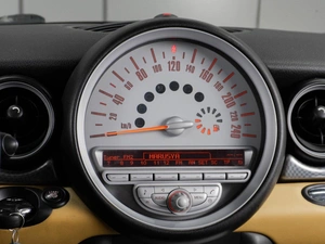 Хетчбэк MINI Cooper S 2007 года, 890000 рублей, Тюмень