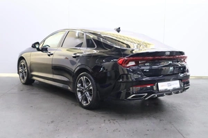Седан Kia K5 2021 года, 2560000 рублей, Брянск