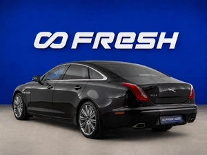 Седан Jaguar XJ 2010 года, 1749077 рублей, Москва