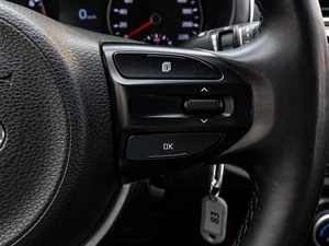 Седан Kia Rio 2017 года, 1500000 рублей, Краснодар