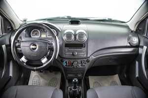 Седан Chevrolet Aveo 2011 года, 349000 рублей, Пермь