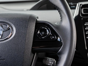 Лифтбек Toyota Prius 2019 года, 2150000 рублей, Краснодар