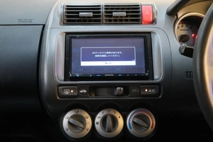 Хетчбэк Honda Fit 2005 года, 579000 рублей, Омск