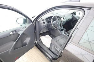 Внедорожник Volkswagen Tiguan 2016 года, 1570000 рублей, Обнинск