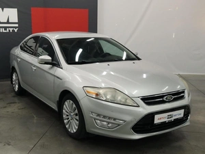 Седан Ford Mondeo 2013 года, 1170000 рублей, Курск