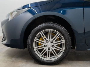 Хетчбэк Toyota Corolla 2019 года, 1530000 рублей, Красноярск