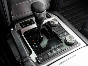 Внедорожник Toyota Land Cruiser 2019 года, 6849000 рублей, Тюмень