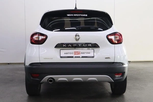 Внедорожник Renault Kaptur 2016 года, 1440000 рублей, Брянск