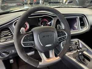 Купе Dodge Challenger SRT 2023 года, 15999999 рублей, Москва