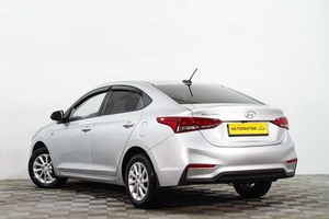 Седан Hyundai Solaris 2017 года, 1369000 рублей, Сургут