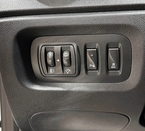 Внедорожник Renault Kaptur 2018 года, 1597000 рублей, Красноярск