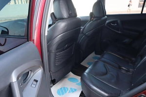 Внедорожник Toyota RAV4 2010 года, 1300000 рублей, Мирное