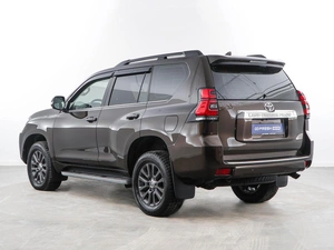 Внедорожник Toyota Land Cruiser Prado 2019 года, 5427077 рублей, Москва