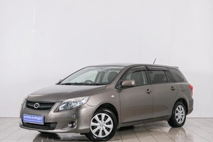 Универсал Toyota Corolla 2011 года, 889000 рублей, Красноярск
