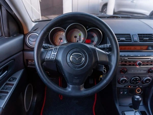 Хетчбэк Mazda 3 2006 года, 629000 рублей, Саратов