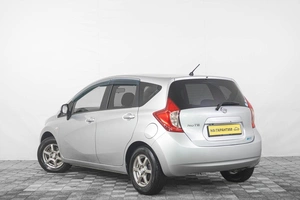 Хетчбэк Nissan Note 2012 года, 909000 рублей, Кемерово