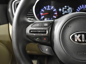 Седан Kia Optima 2015 года, 1557900 рублей, Казань