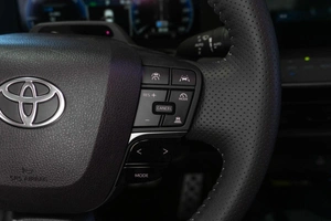 Седан Toyota Camry 2026 года, 4549000 рублей, Петрозаводск